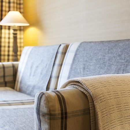 La Couronne Hotell Jougne Eksteriør bilde