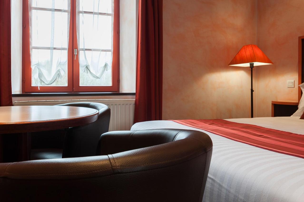 La Couronne Hotell Jougne Eksteriør bilde