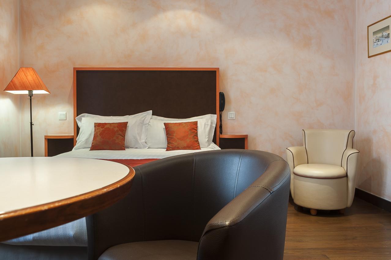 La Couronne Hotell Jougne Eksteriør bilde